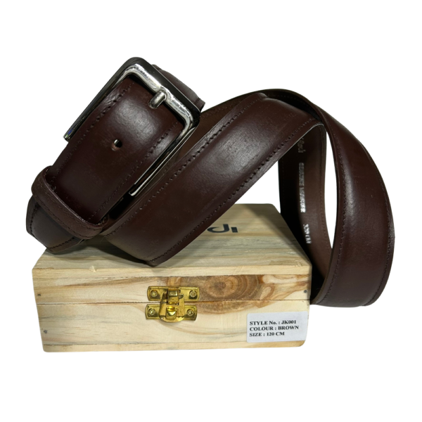 Dark brown belt